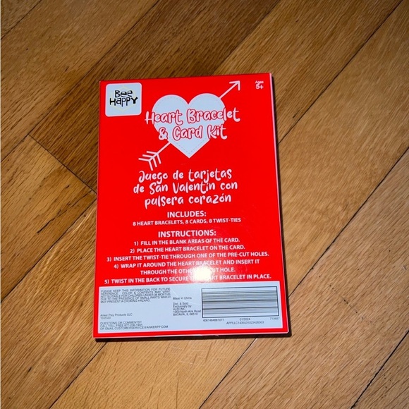 New aldis Valentine cherry 8 bracelet kids kit - Picture 8 of 9